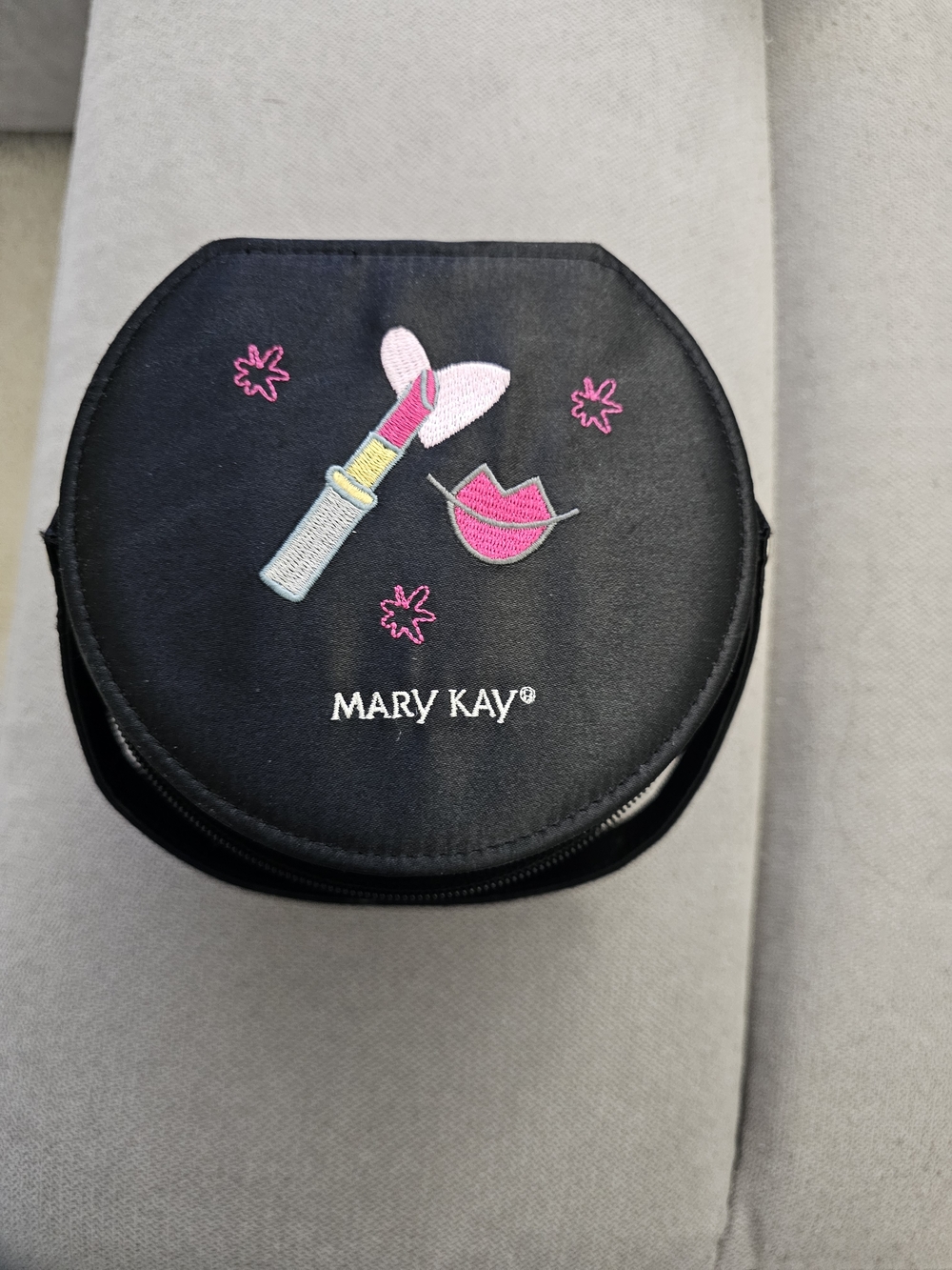 Mary Kay Black Cosmetic Case with Pink Lipstick Embroidery